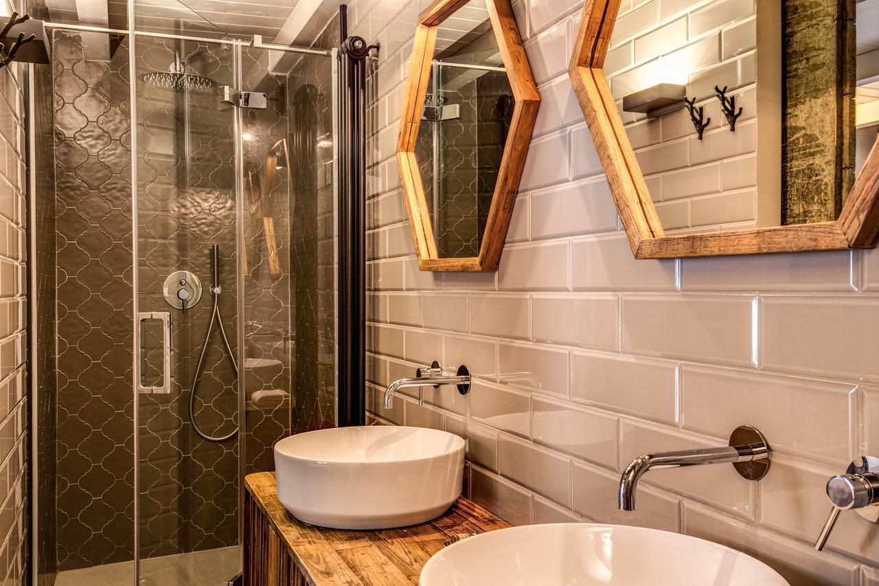 רומא Decharme Apartment With Terrace In Monti מראה חיצוני תמונה