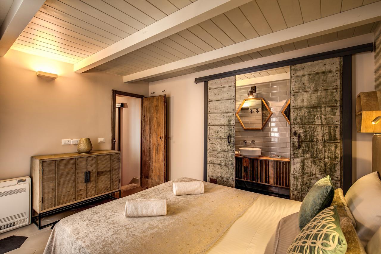 רומא Decharme Apartment With Terrace In Monti מראה חיצוני תמונה
