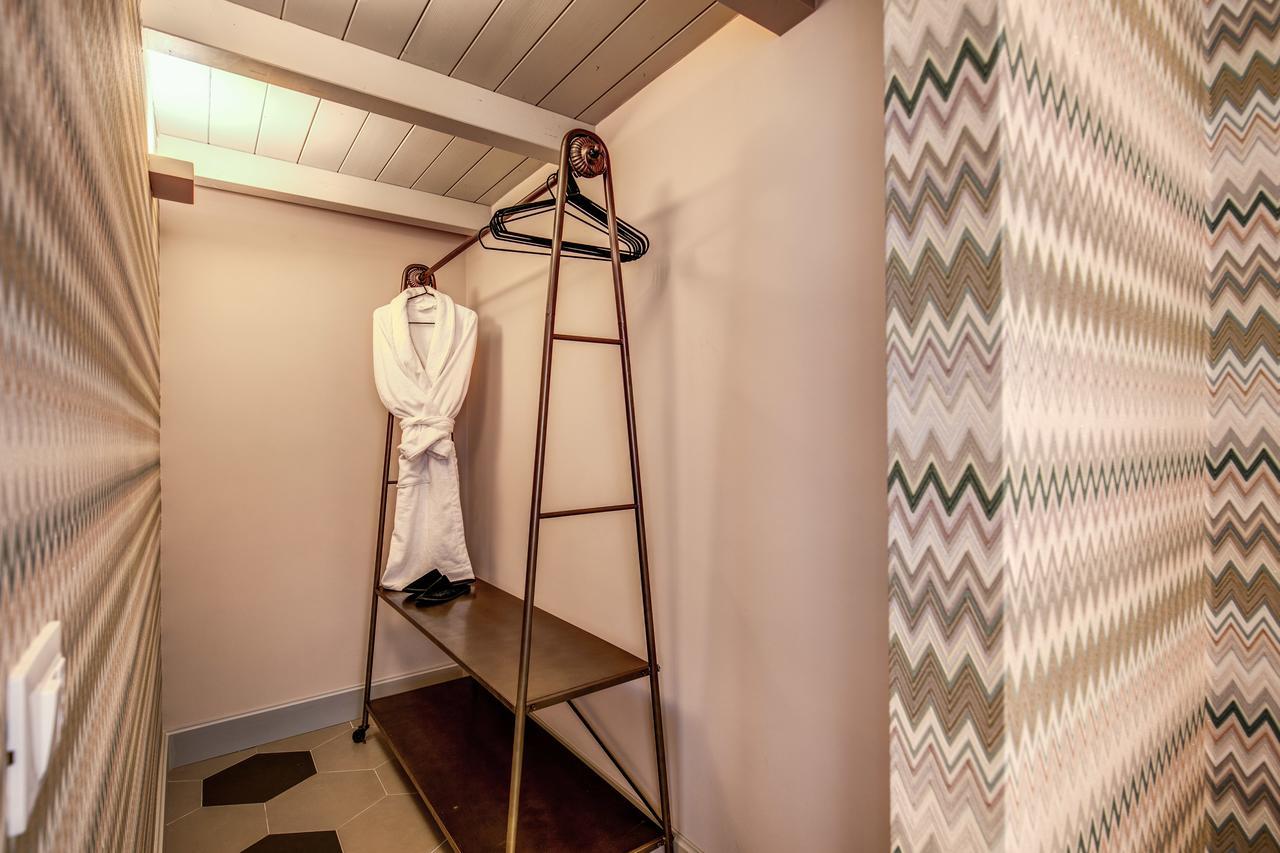 רומא Decharme Apartment With Terrace In Monti מראה חיצוני תמונה